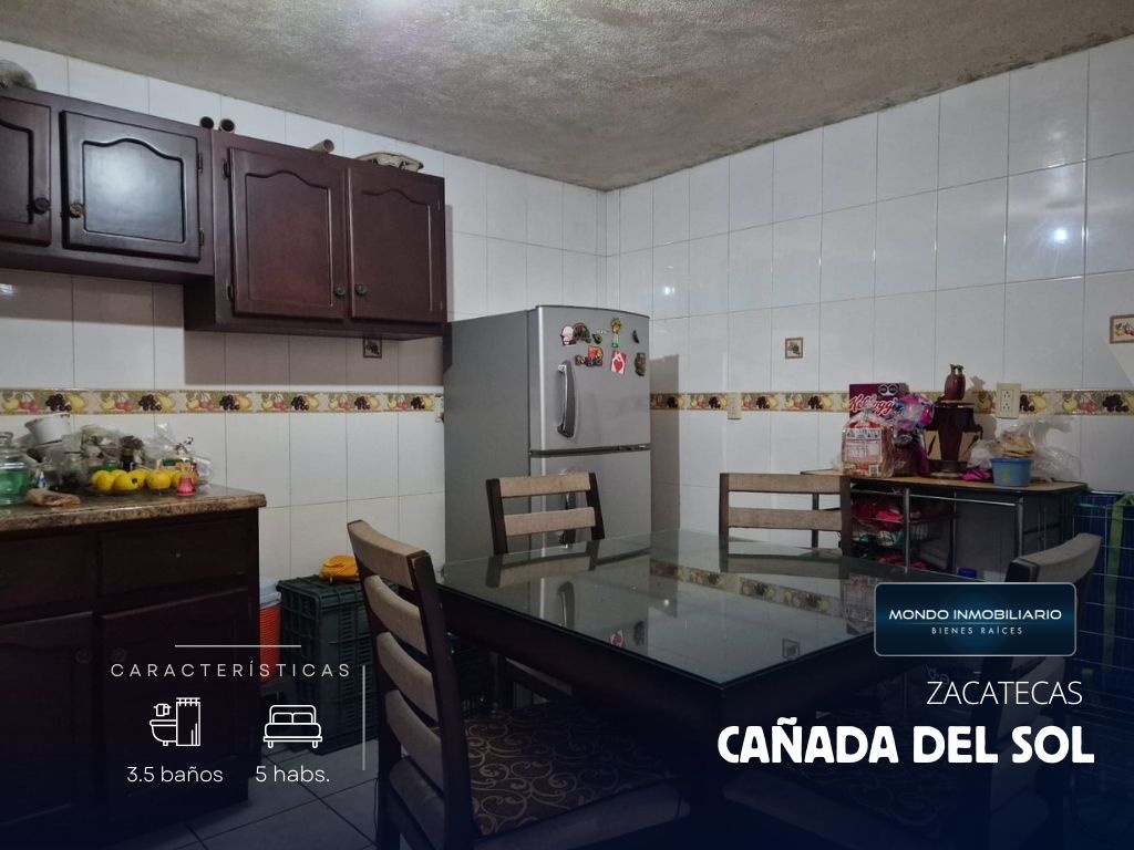 HERMOSA Y AMPLIA CASA EN CAÑADA DEL SOL - Mondo Inmobiliario