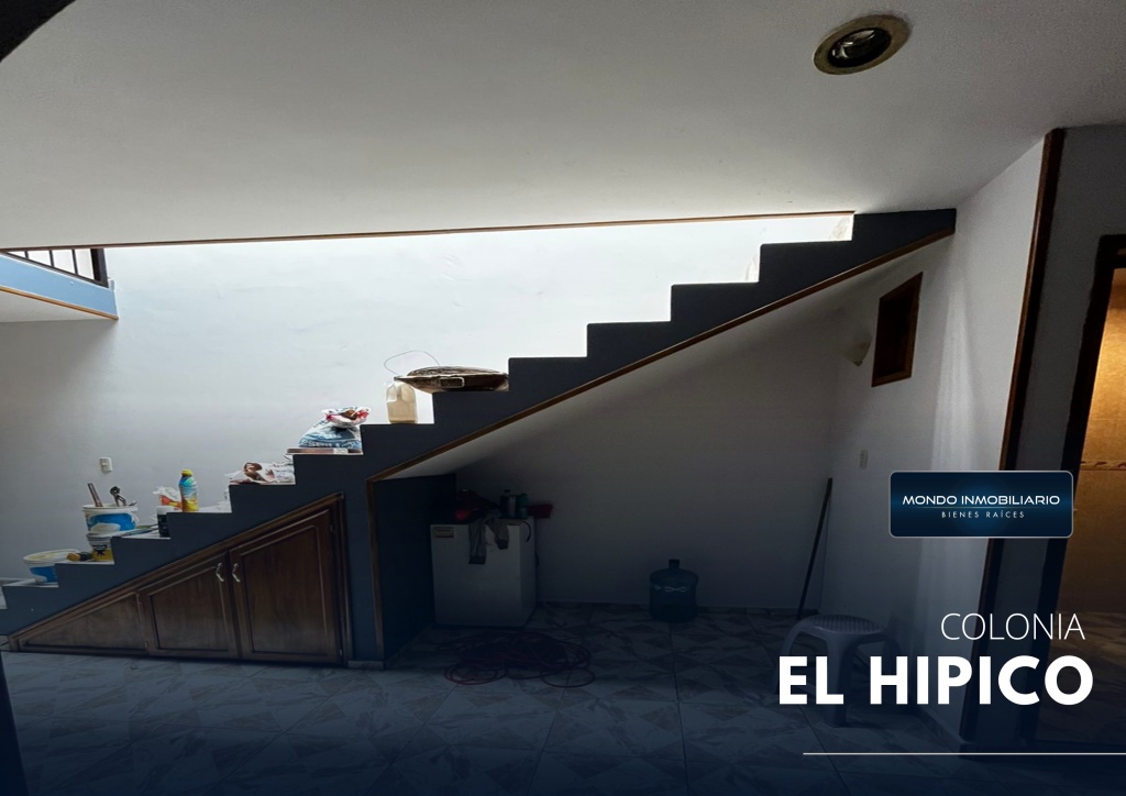 HERMOSA CASA EN COLONIA EL HIPICO - Mondo Inmobiliario