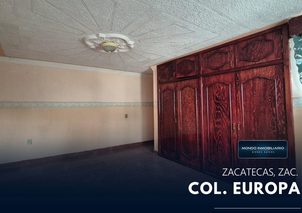 CASA EN ESQUINA EN COLONIA EUROPA - Mondo Inmobiliario